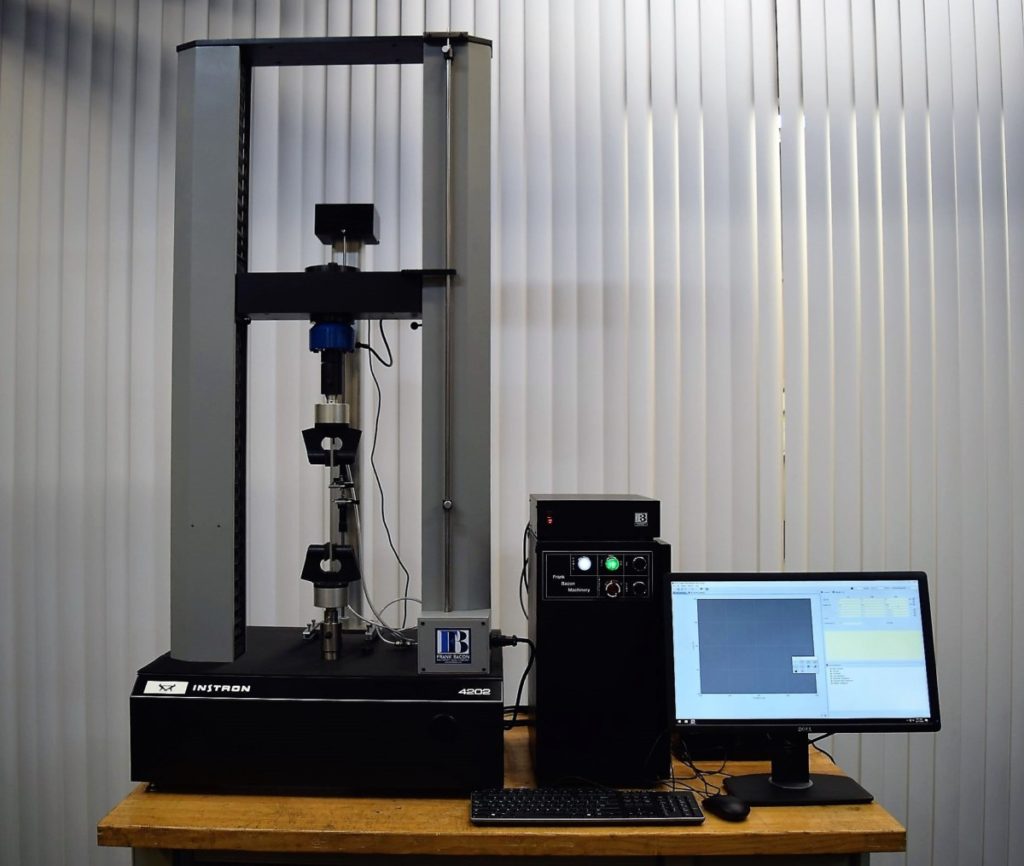 Tensile Tester 2.25K Instron 4202 MTESTQuattro
