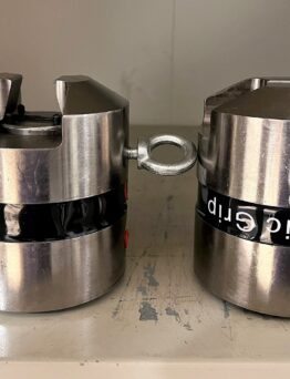 5.5KIP (25kN) Fatigue Rated Wedge Grips