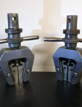 Instron Wedge Action Grips