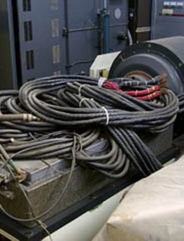 Ling 430 Electrodynamic Vibration