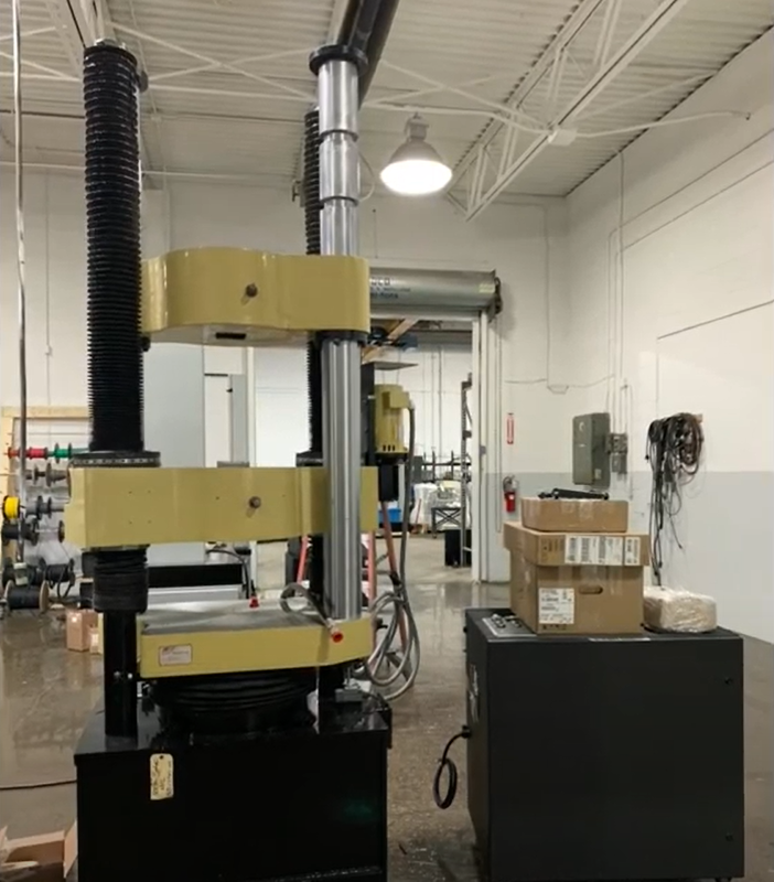 300K (1500 kN) Satec 300 HVL Rebuilt and reconditioned after