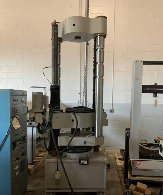 300K (1500 kN) Satec 300 HVL Before recondition